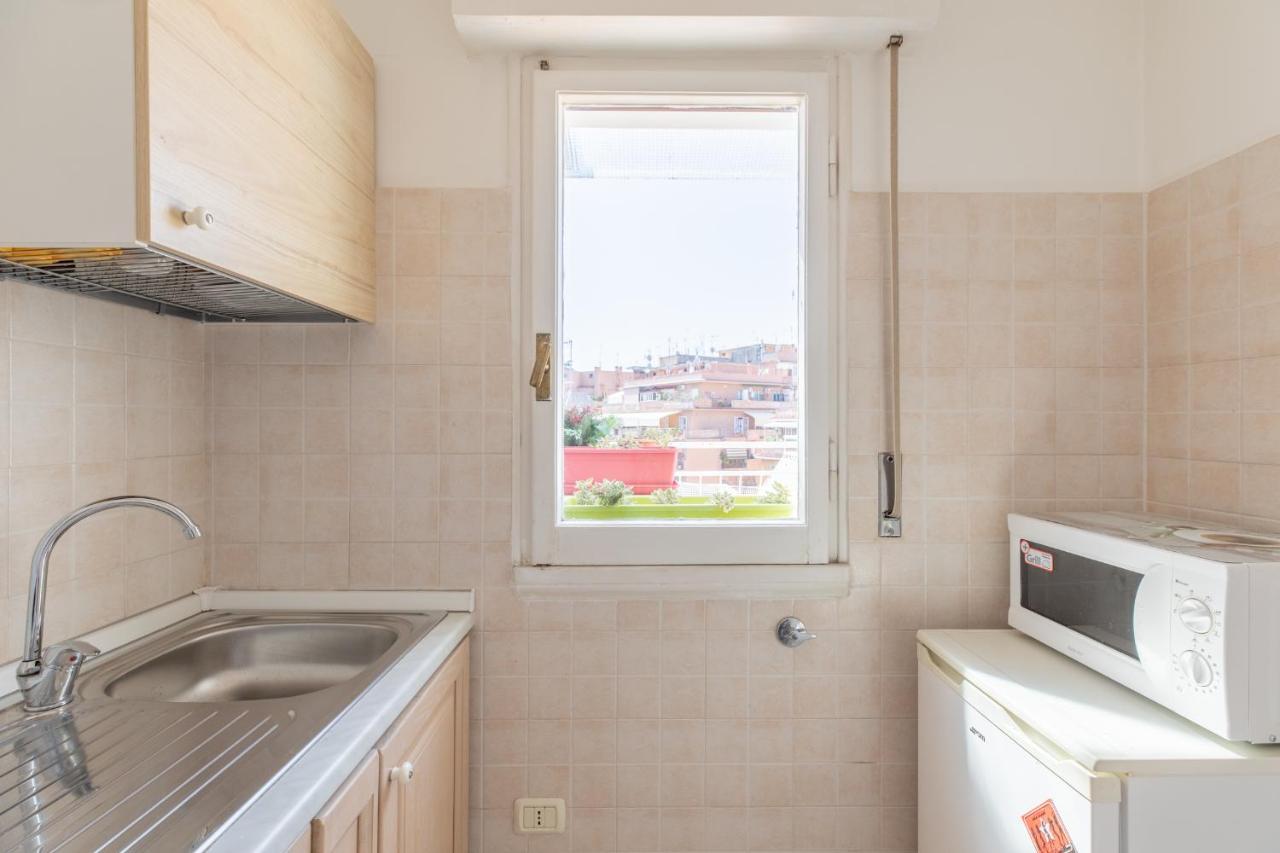 Iflat Shiny Penthouse In Balduina Apartment Rome Luaran gambar